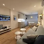 Urban Cocoon Apartment *