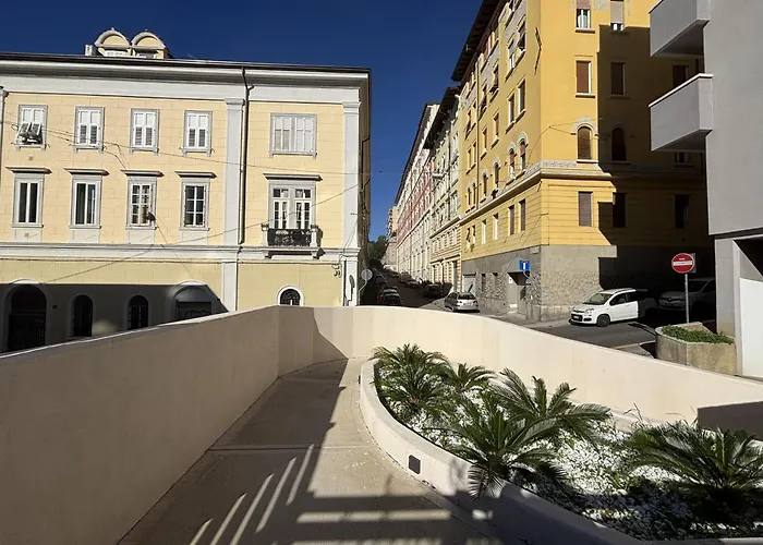 Urban Cocoon Apartamento Trieste